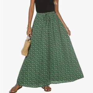 NWOT Lightweight Maxi Skirt